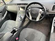 2011 Toyota Prius 1.8 VVT-h T Spirit Hatchback 5dr Petrol Hybrid CVT Euro 5 (s/s) (136 ps) - Image 5