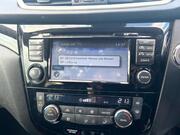 2015 Nissan Qashqai 1.5 dCi Tekna SUV 5dr Diesel Manual 2WD Euro 5 (s/s) (110 ps) - Image 9