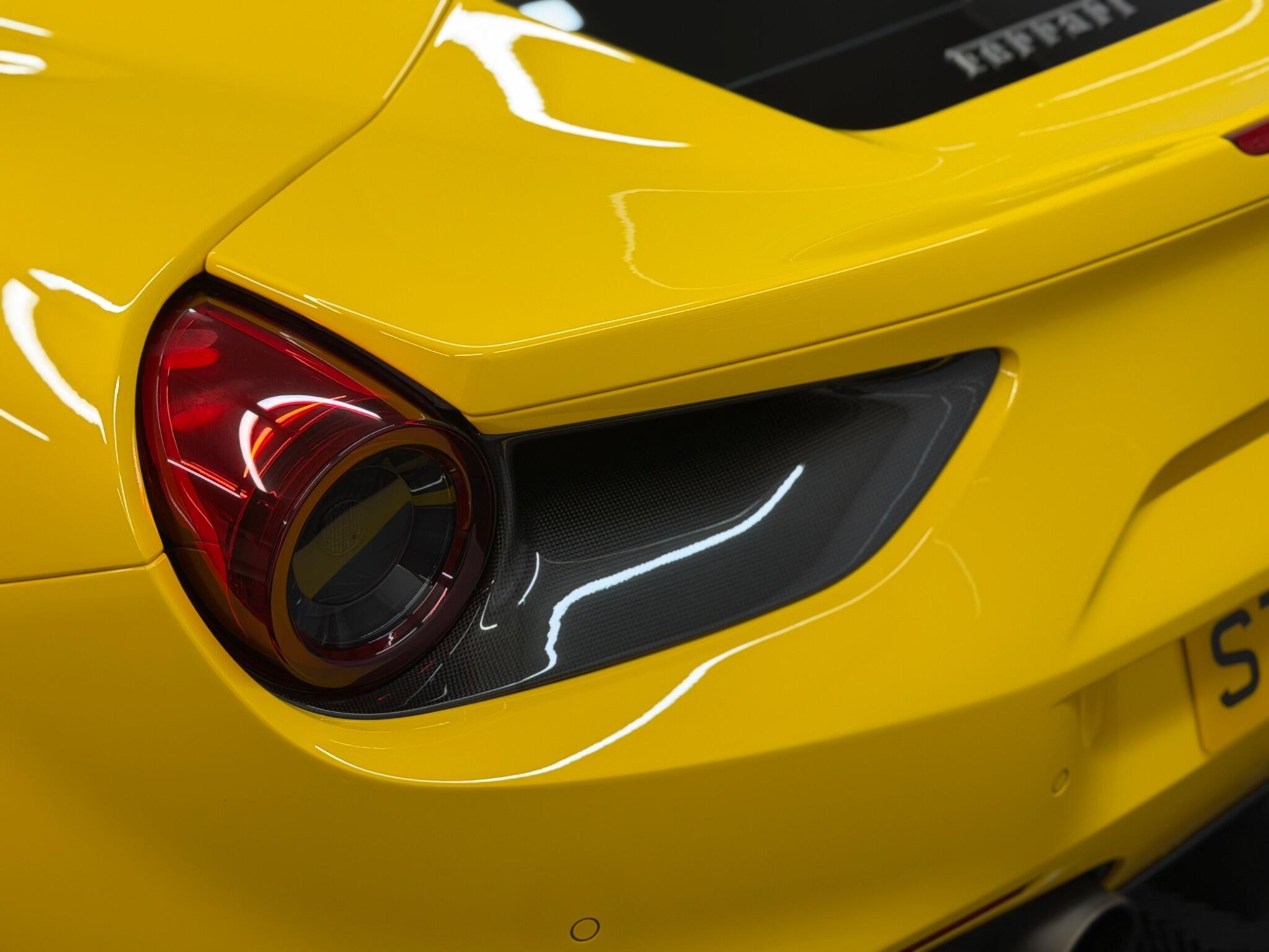 Ferrari 488 — image 18 of 53