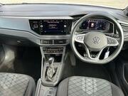 2023 Volkswagen Polo 1.0 TSI R-Line Hatchback 5dr Petrol DSG Euro 6 (s/s) (95 ps) - Image 4