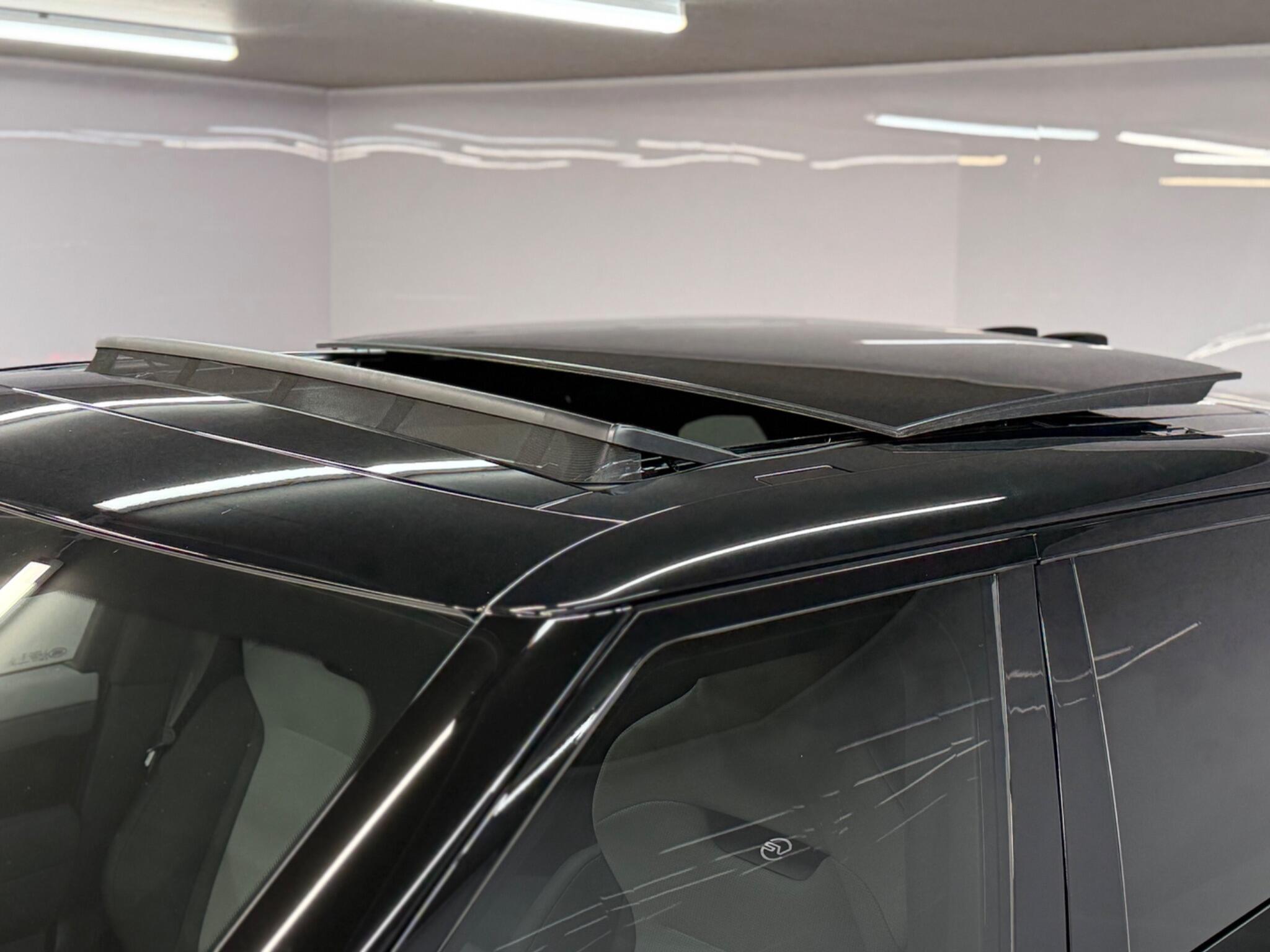 Land Rover Range Rover Sport — image 9 of 42
