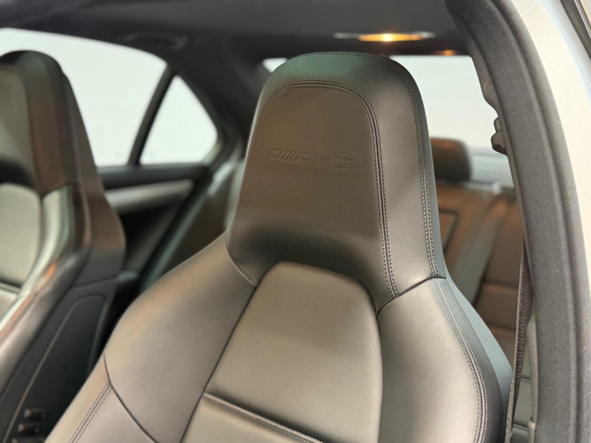 Mercedes-Benz C Class — image 16 of 32