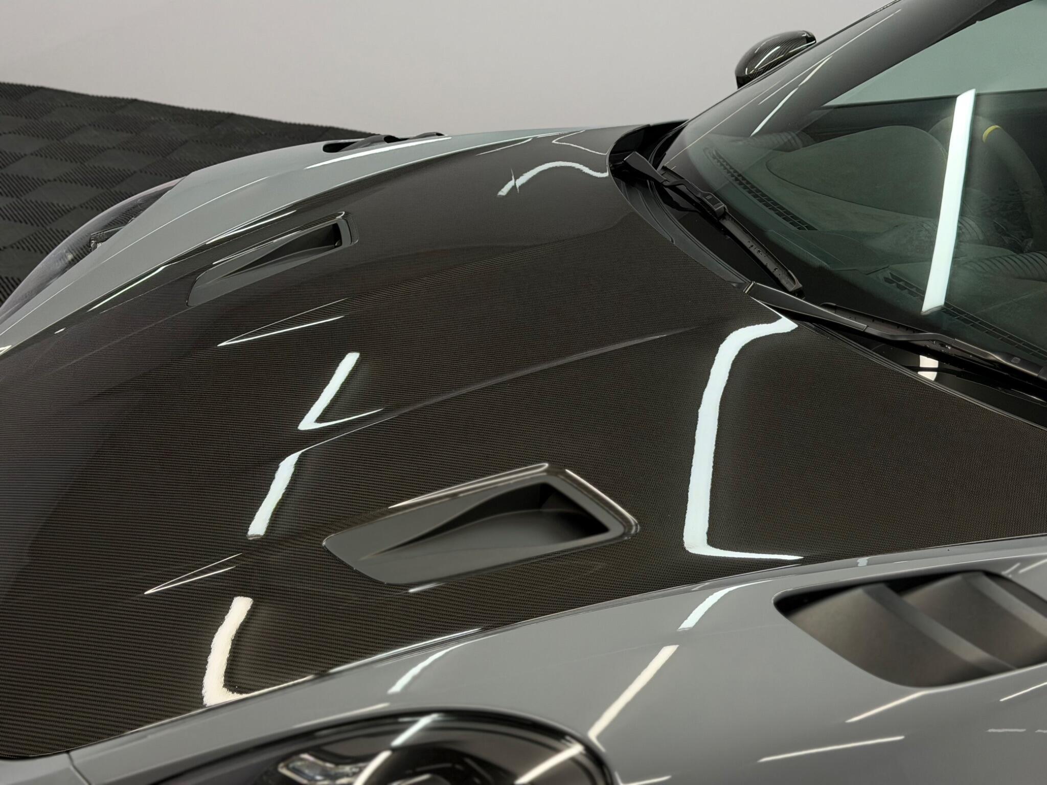 Porsche 718 Cayman — image 13 of 48