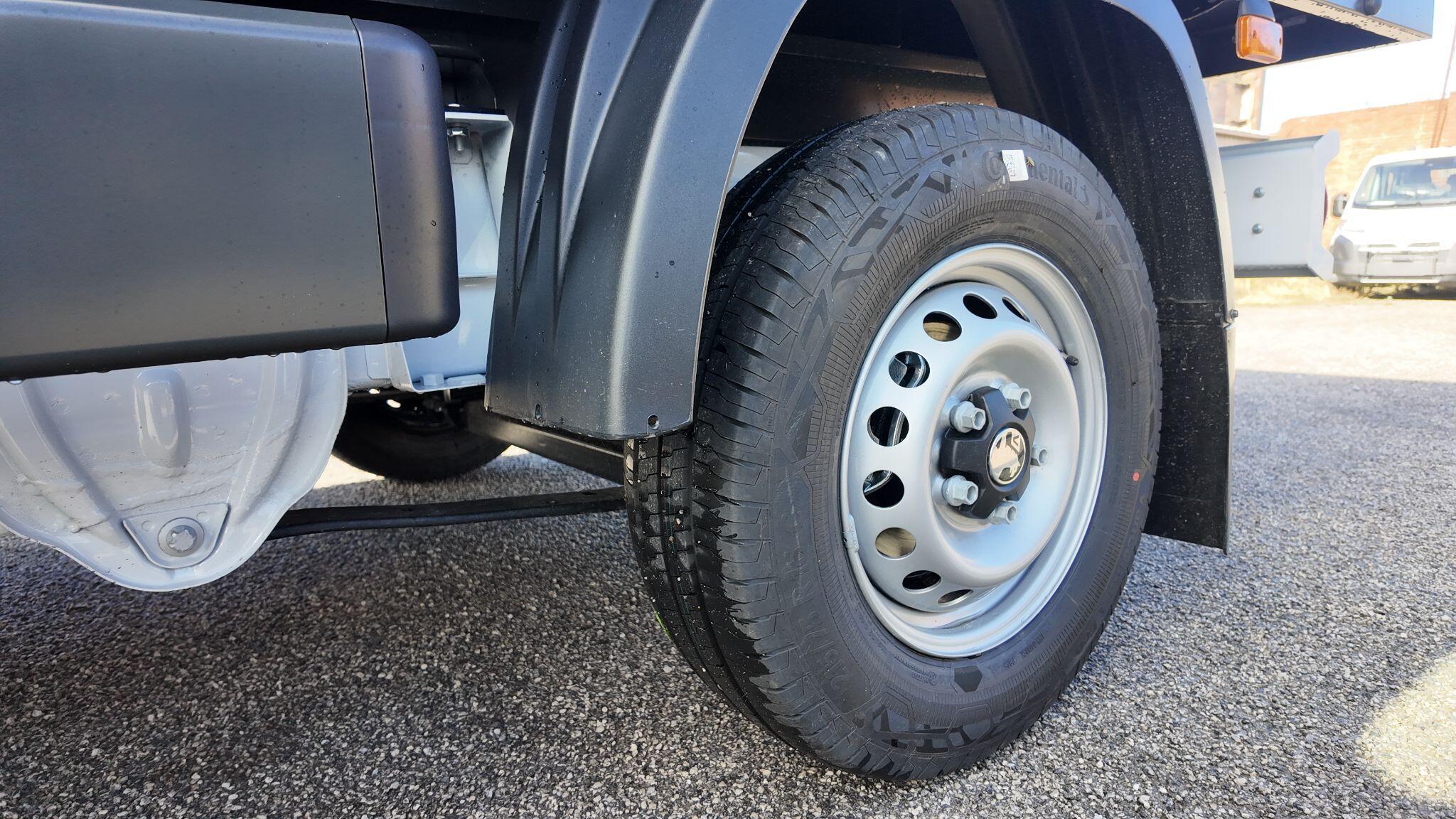 Vauxhall Movano 2.2 CDTi 3500 BiTurbo HD Prime Chassis Double Cab 4dr Diesel Manual L3 H1 Euro 6 (s/s) (140 ps)