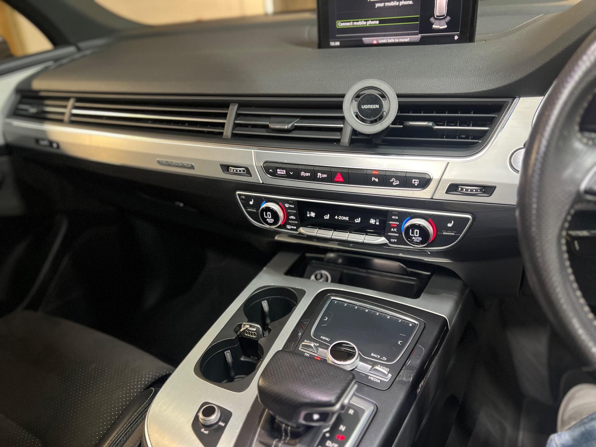 Audi Q7 — image 9 of 39