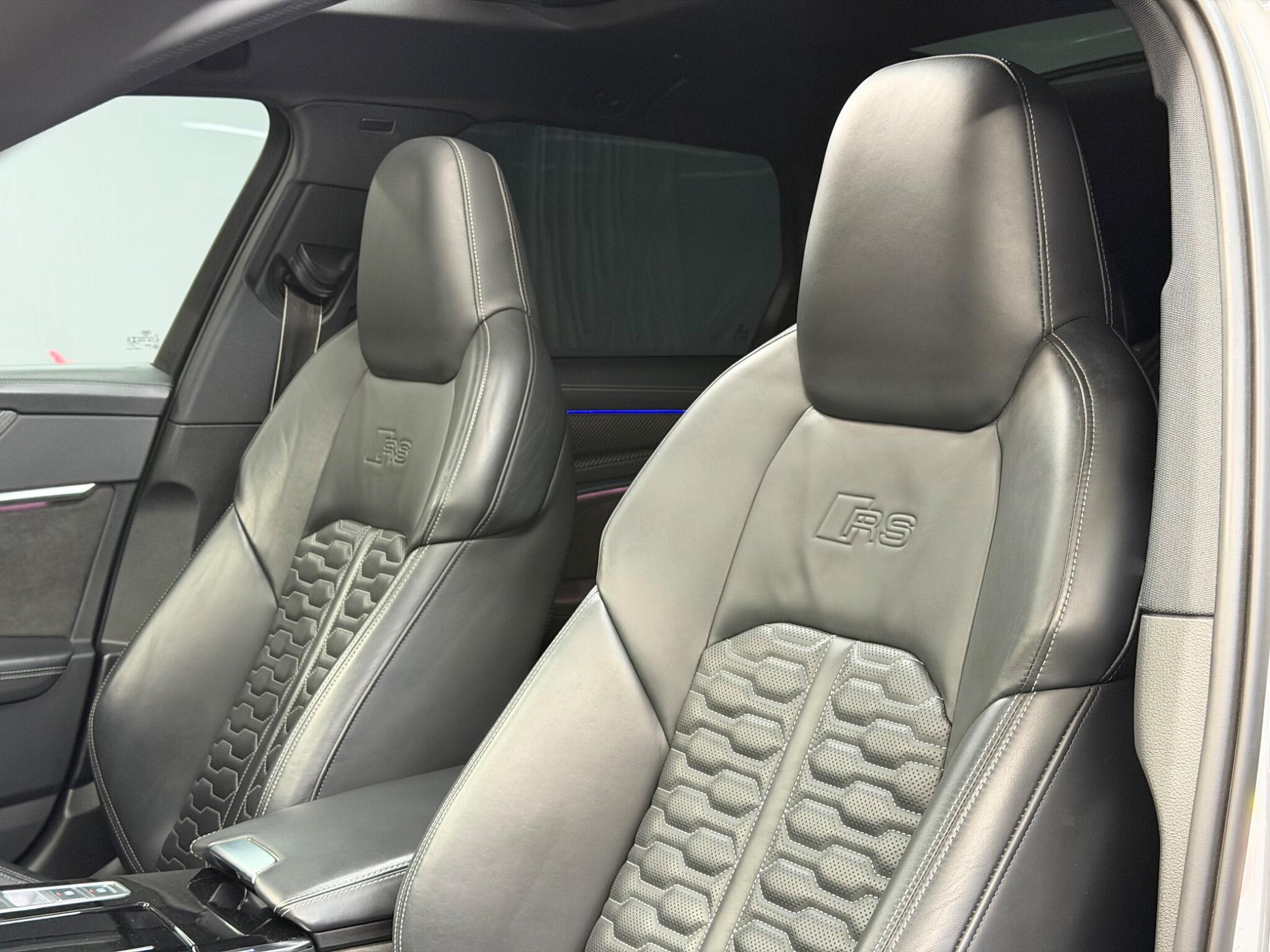 Audi RS6 Avant — image 24 of 51