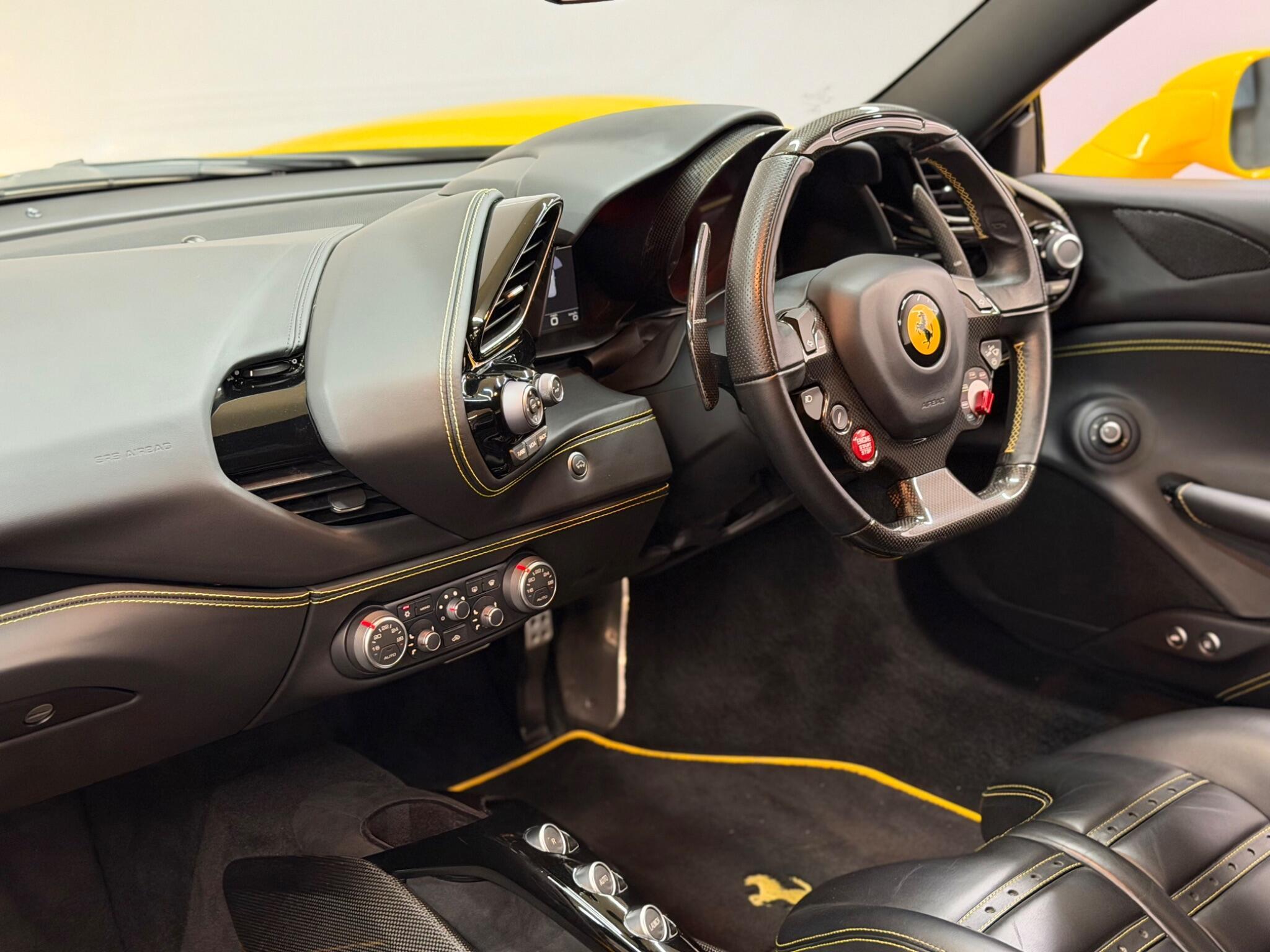 Ferrari 488 — image 31 of 53