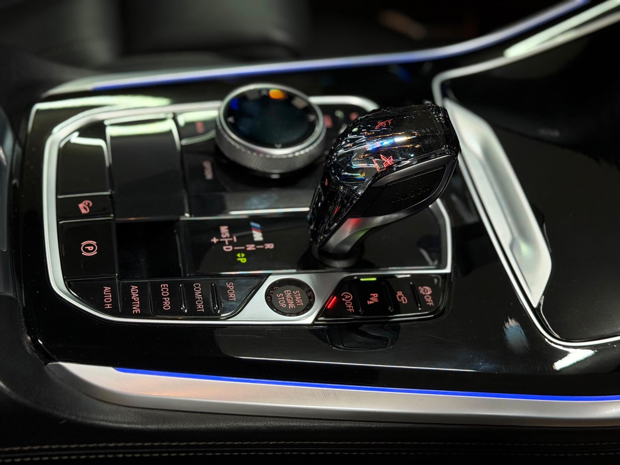 BMW X5 — image 37 of 47