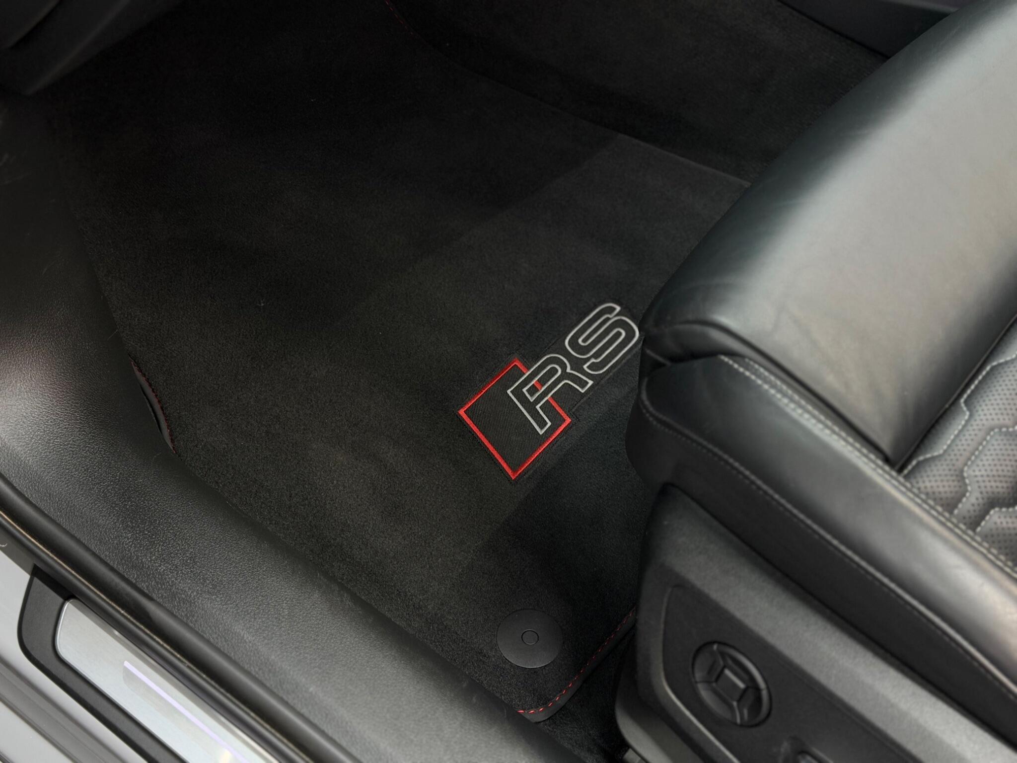 Audi RS6 Avant — image 51 of 51
