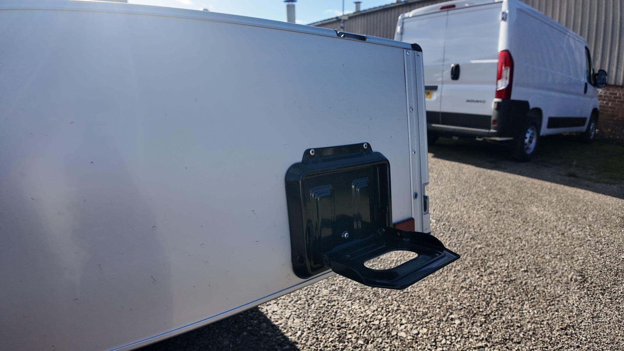 Vauxhall Movano 2.2 CDTi 3500 BiTurbo HD Prime Chassis Double Cab 4dr Diesel Manual L3 H1 Euro 6 (s/s) (140 ps)