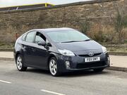 2011 Toyota Prius 1.8 VVT-h T Spirit Hatchback 5dr Petrol Hybrid CVT Euro 5 (s/s) (136 ps) - Image 1