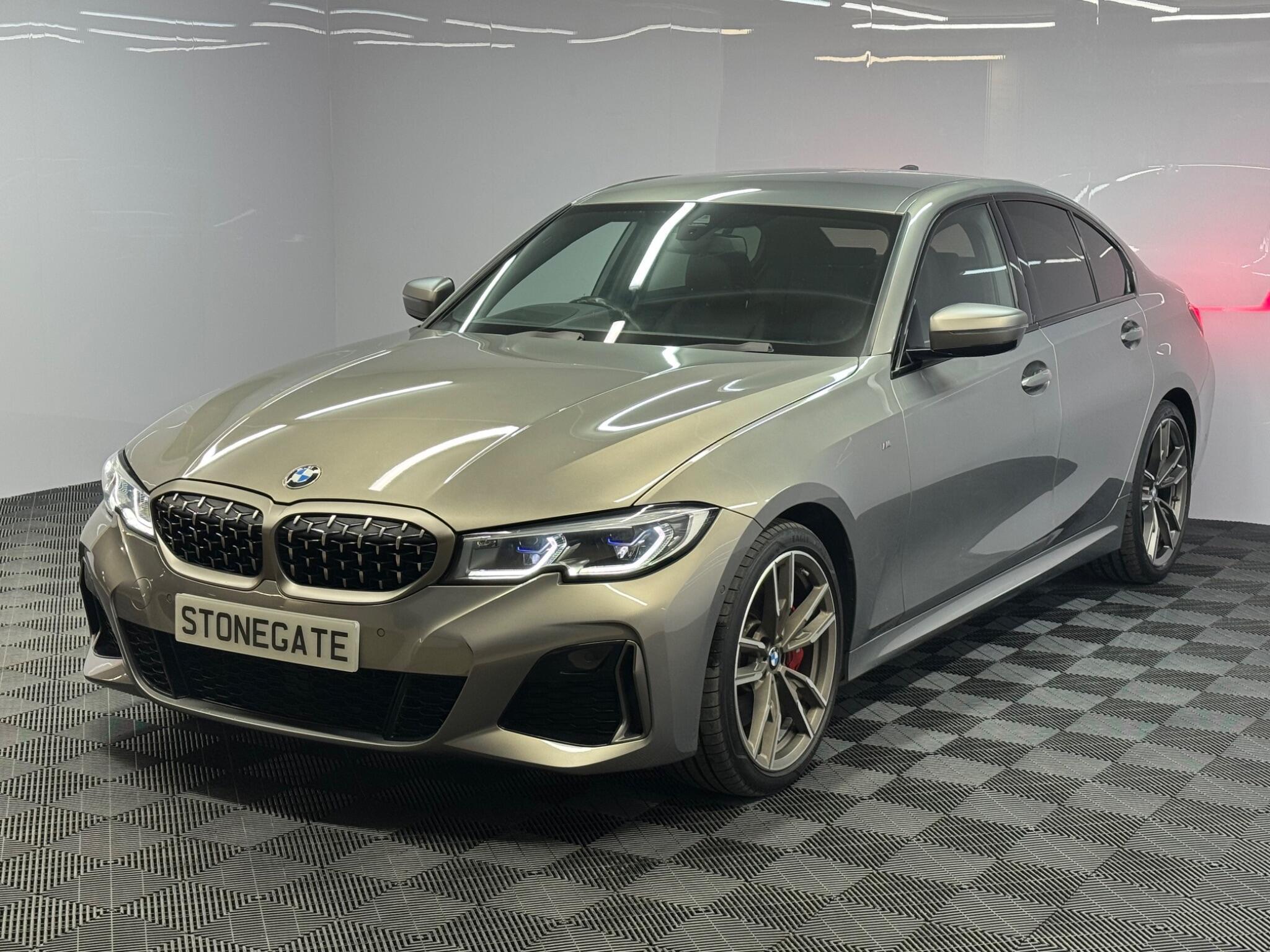 BMW 3 Series — image 6 of 41
