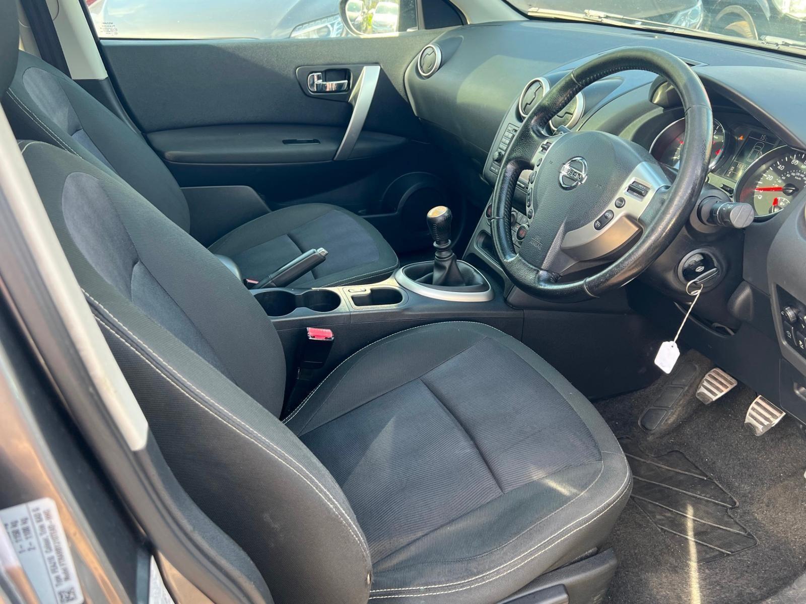 2013 Nissan Qashqai 1.6 dCi n-tec+ SUV 5dr Diesel Manual 2WD Euro 5 (130 ps)