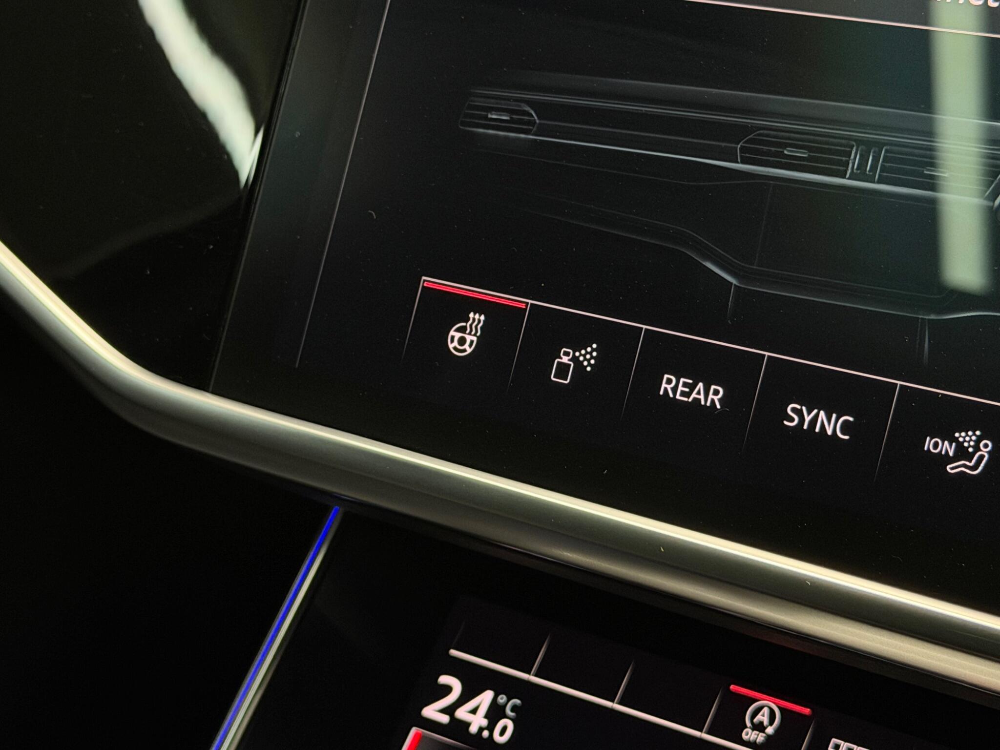 Audi RS6 Avant — image 39 of 51