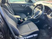 2016 Nissan Qashqai 1.2 DIG-T N-Connecta SUV 5dr Petrol Manual 2WD Euro 6 (s/s) (115 ps) - Image 4