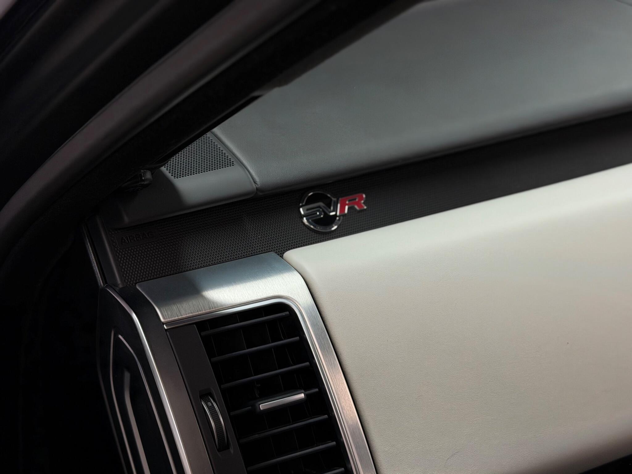 Land Rover Range Rover Sport — image 35 of 37
