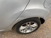 2014 Ford Fiesta 1.5 TDCi Zetec Hatchback 5dr Diesel Manual Euro 5 (75 ps) - Image 5