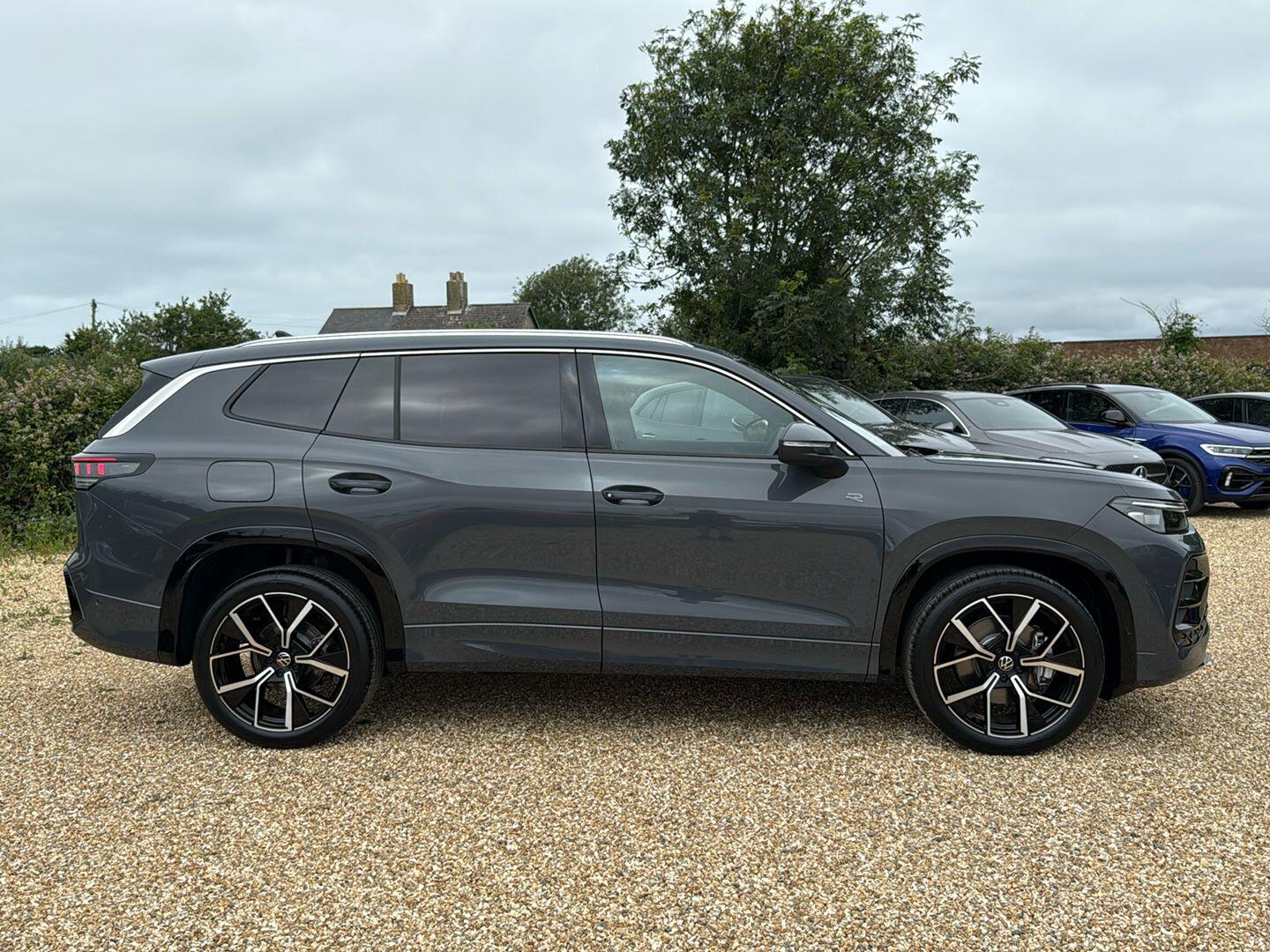 2025 Volkswagen Tayron