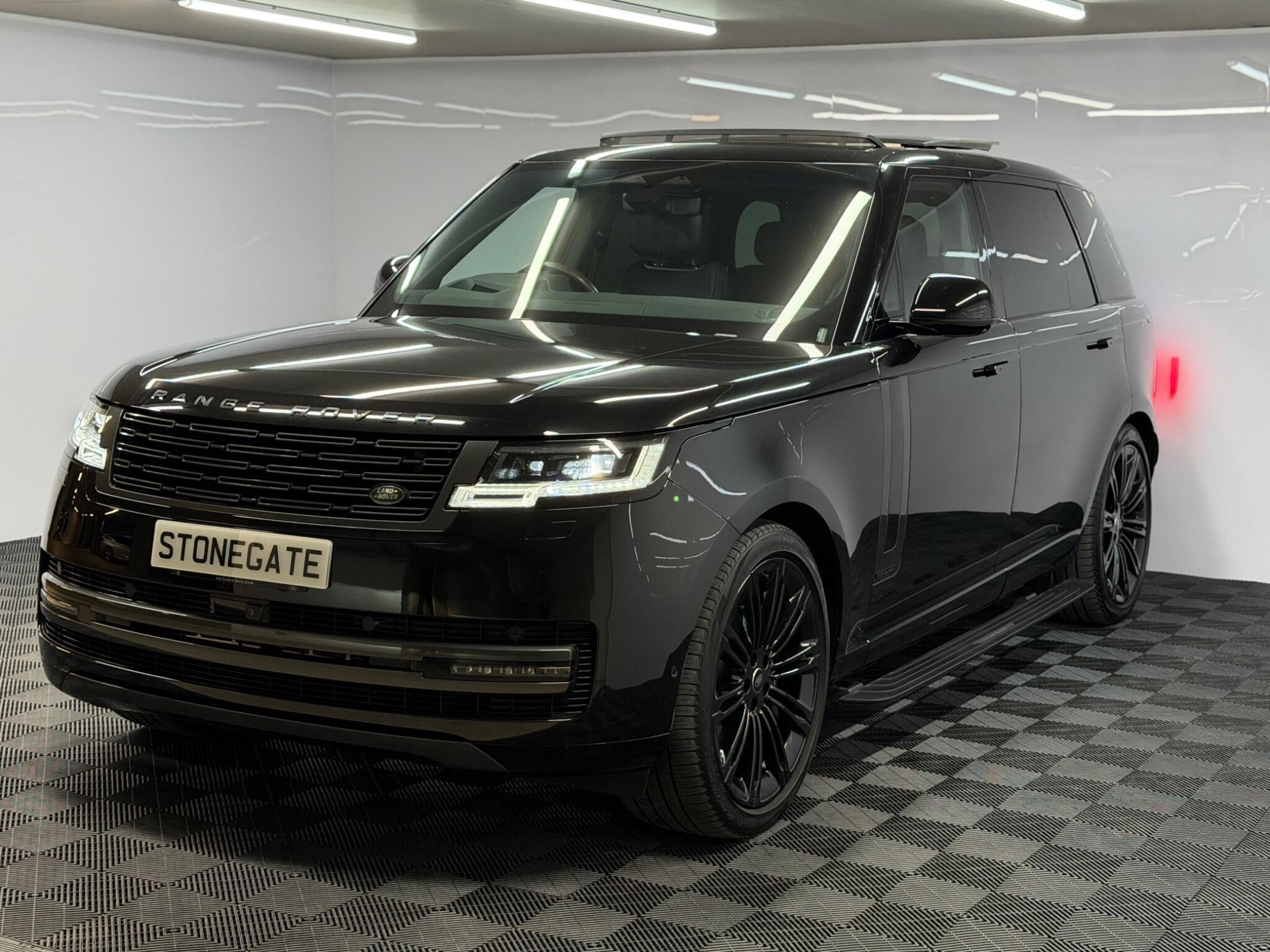 Land Rover Range Rover — image 6 of 41