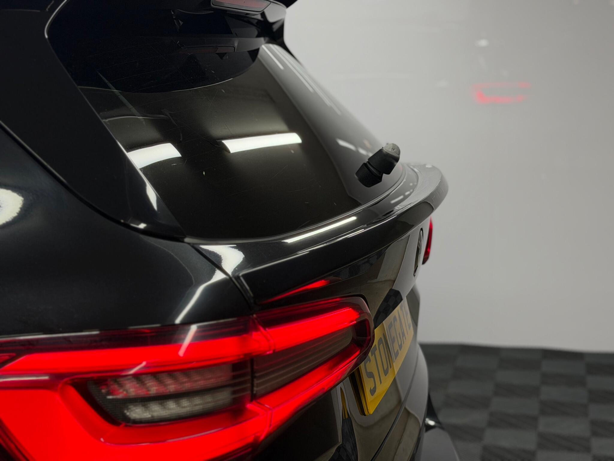 BMW X5 — image 14 of 39