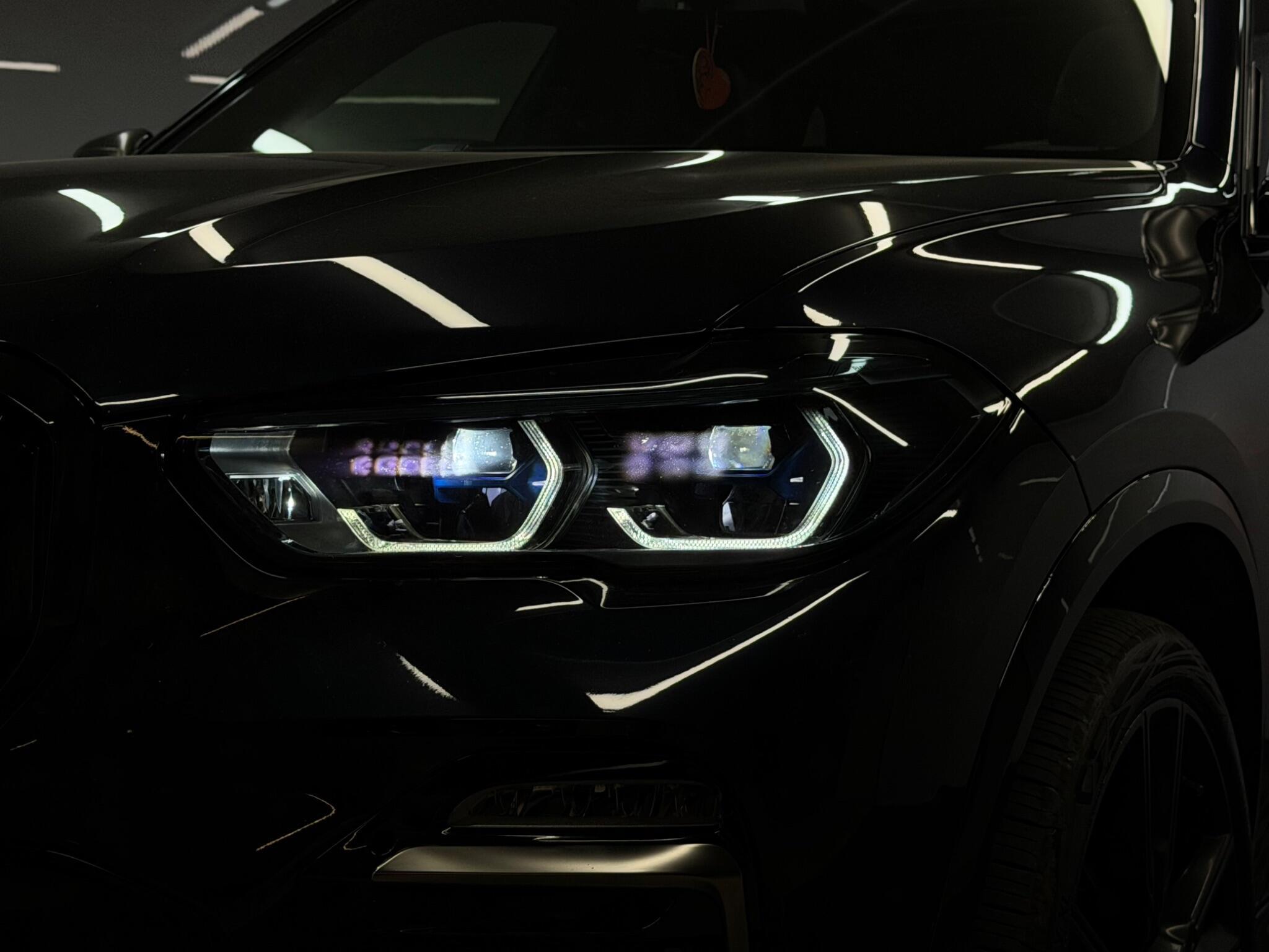 BMW X5 — image 10 of 47