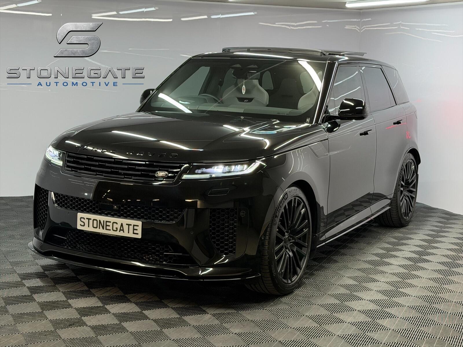 Land Rover Range Rover Sport — image 1 of 42