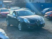2014 Alfa Romeo Giulietta 1.6 JTDM-2 Distinctive Hatchback 5dr Diesel Manual Euro 5 (s/s) (105 bhp) - Image 2