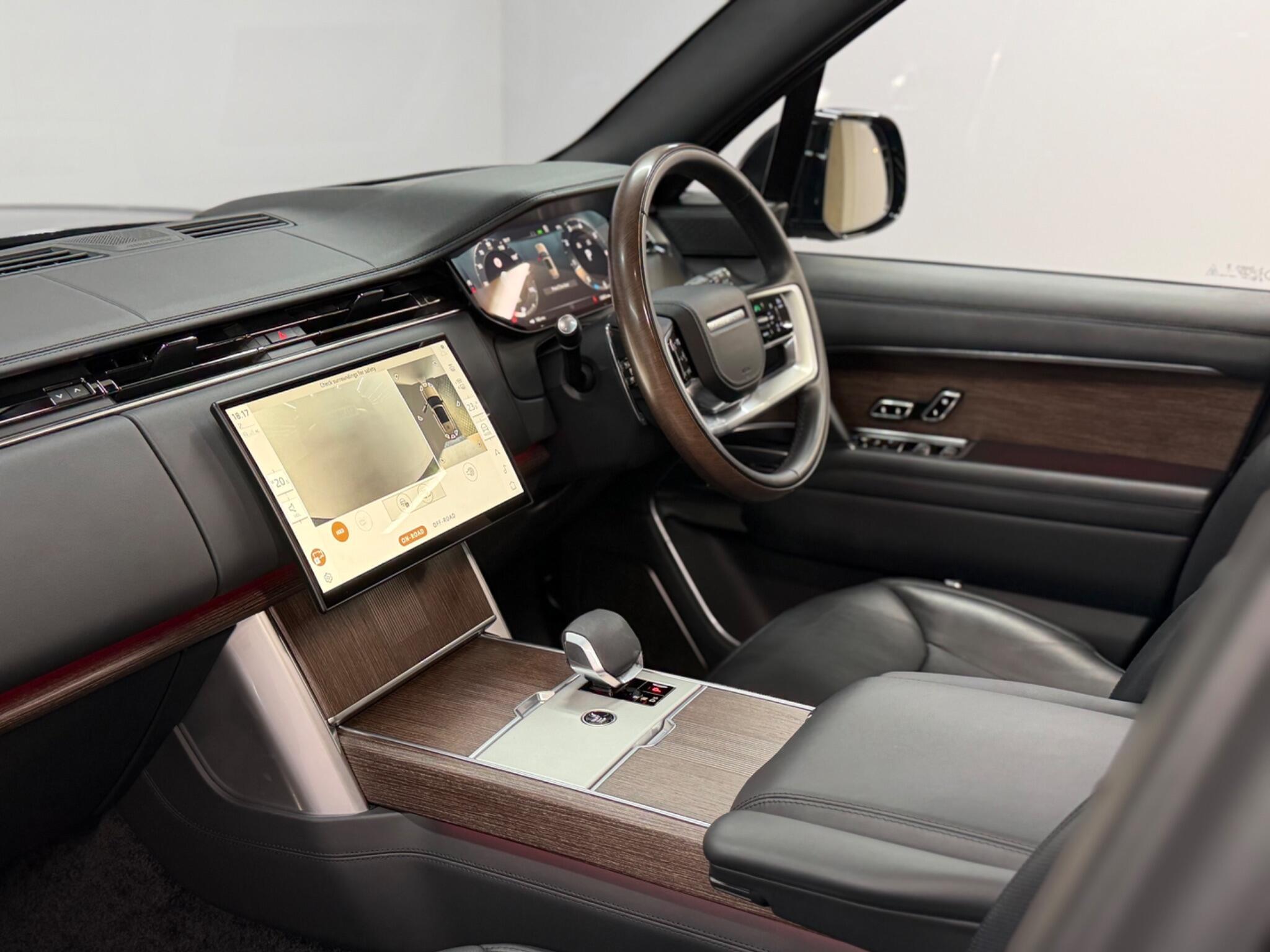 Land Rover Range Rover — image 22 of 41