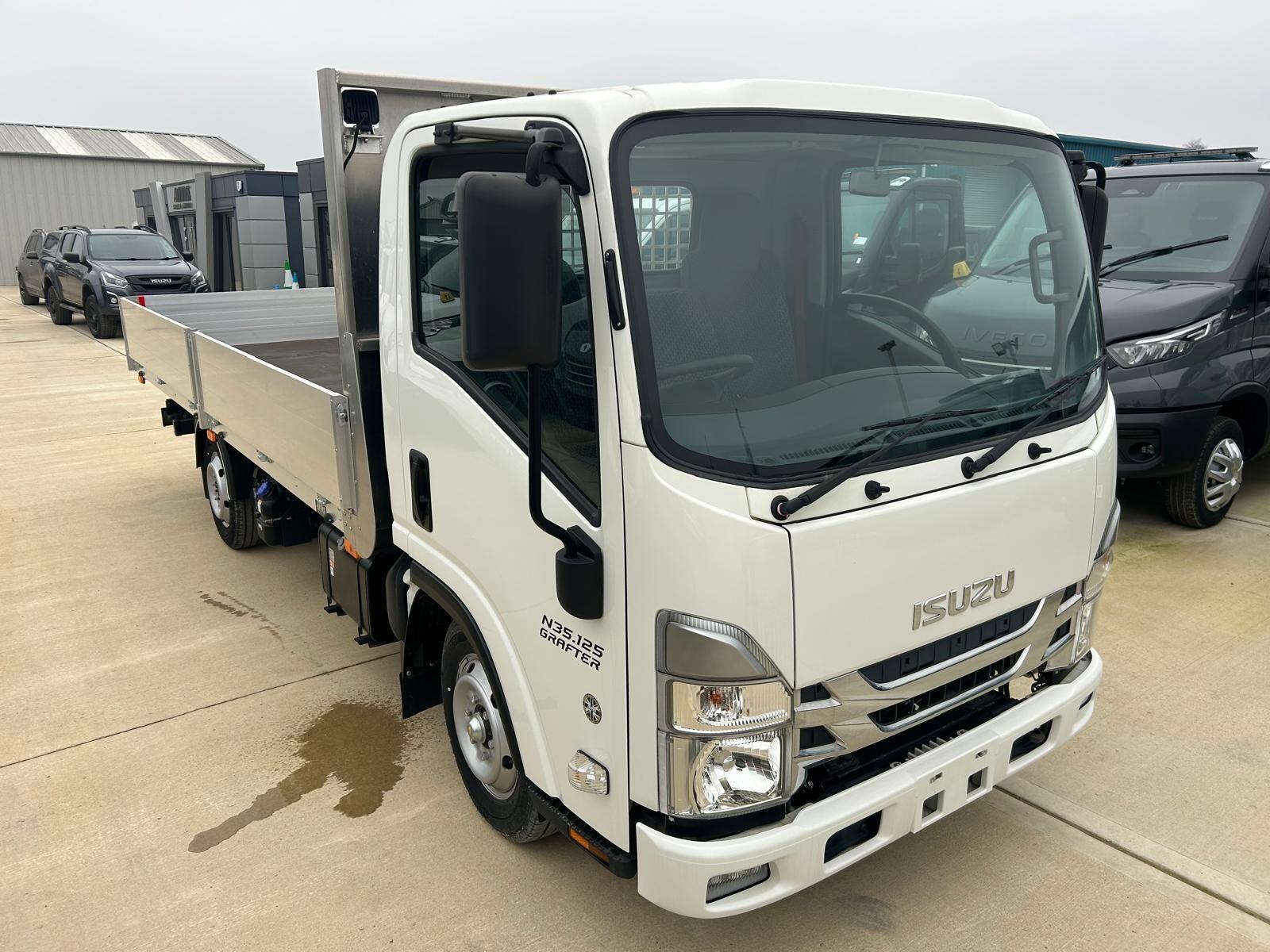 Isuzu Grafter 1.9 D N35.125S Chassis Cab 2dr Diesel Auto RWD LWB Euro 6 (120 ps)