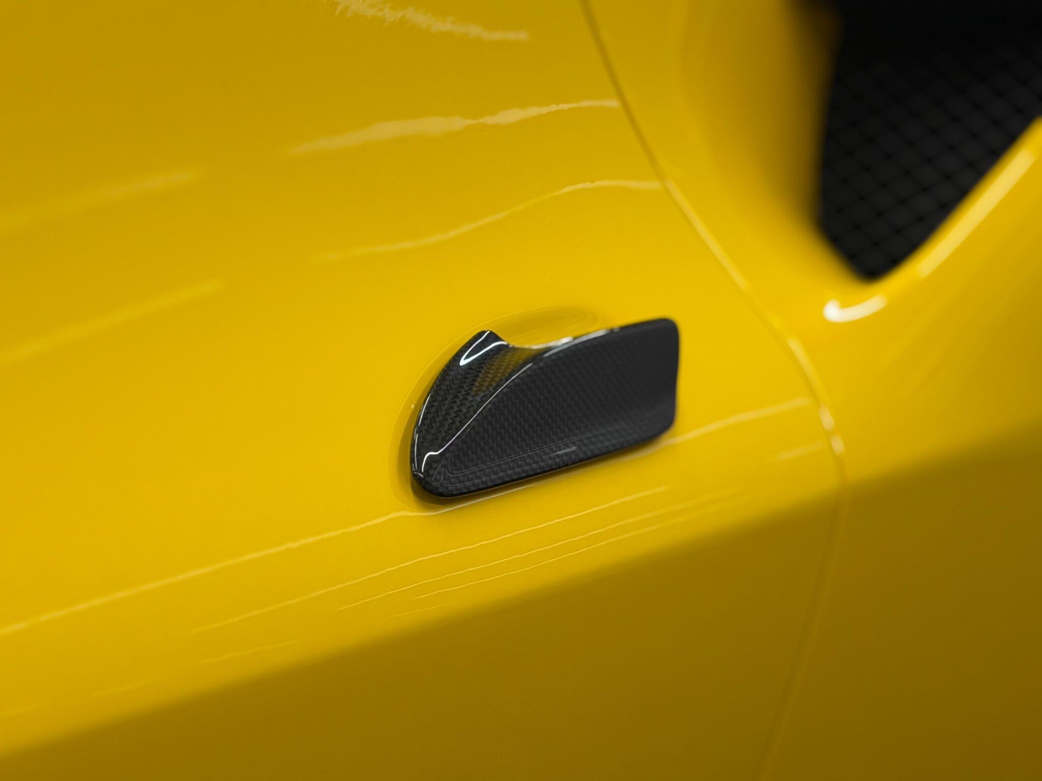Ferrari 488 — image 16 of 53