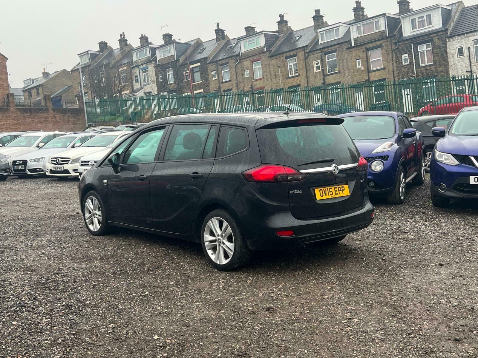 2015 Vauxhall Zafira Tourer 2.0 CDTi SRi MPV 5dr Diesel Manual Euro 5 (130 ps)