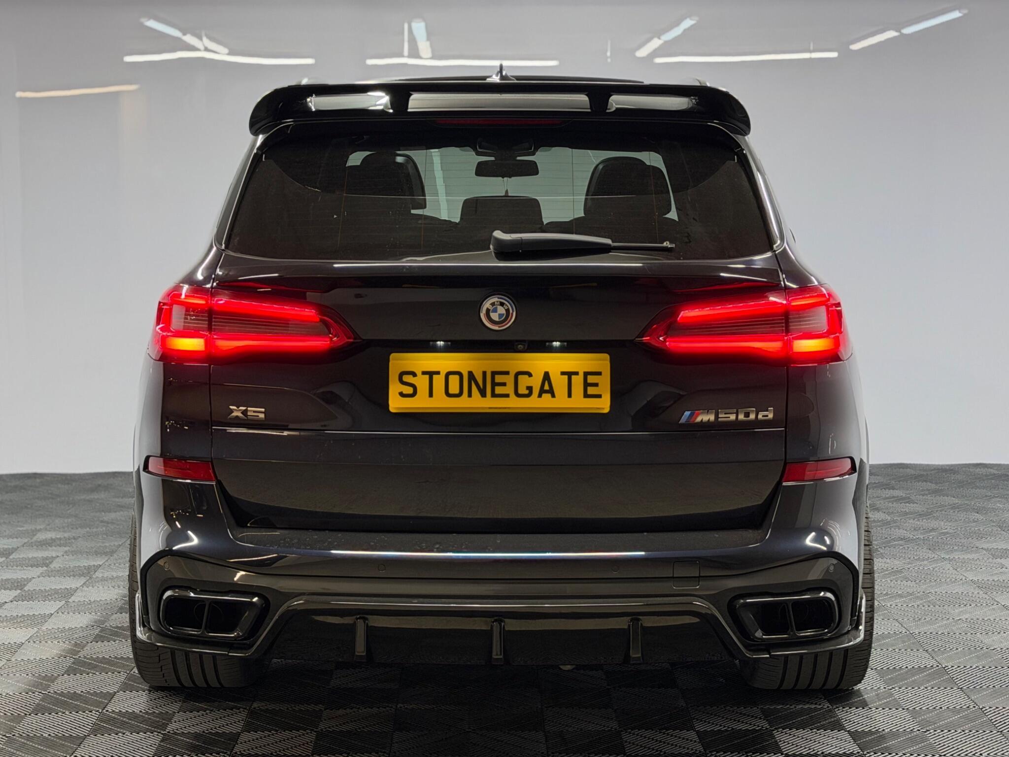 BMW X5 — image 7 of 47