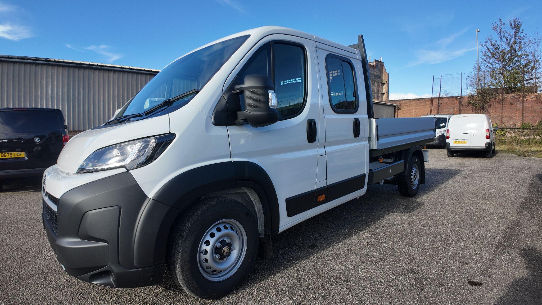 Vauxhall Movano 2.2 CDTi 3500 BiTurbo HD Prime Chassis Double Cab 4dr Diesel Manual L3 H1 Euro 6 (s/s) (140 ps)