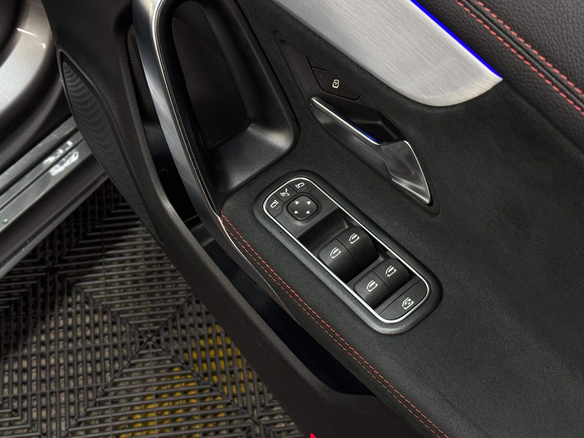 Mercedes-Benz CLA — image 39 of 49