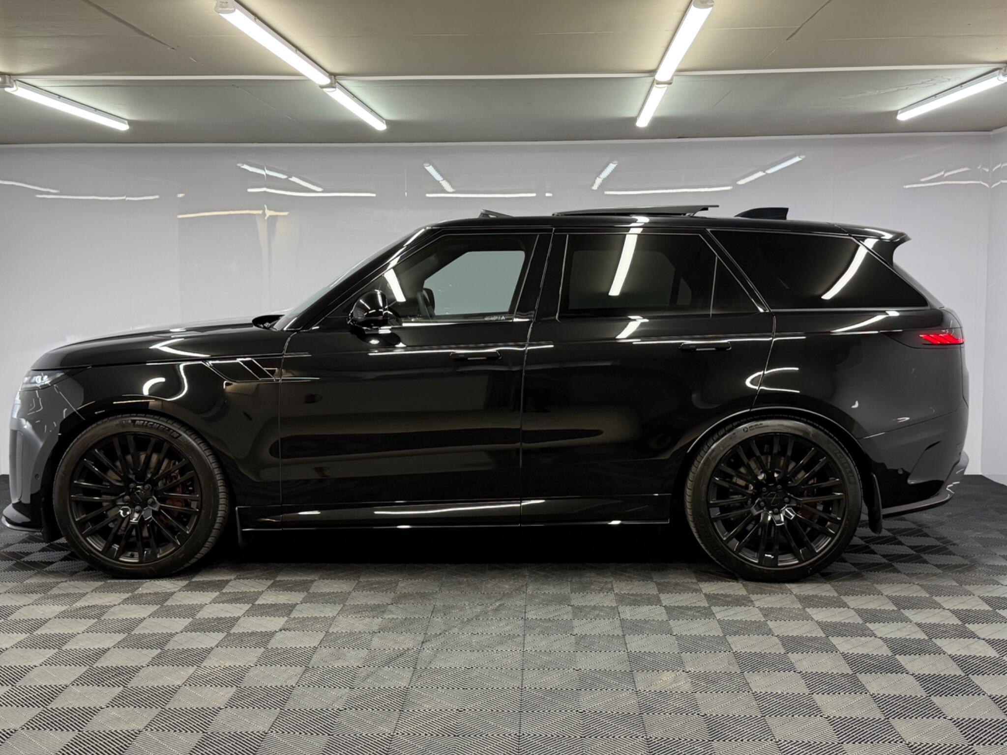 Land Rover Range Rover Sport — image 6 of 42