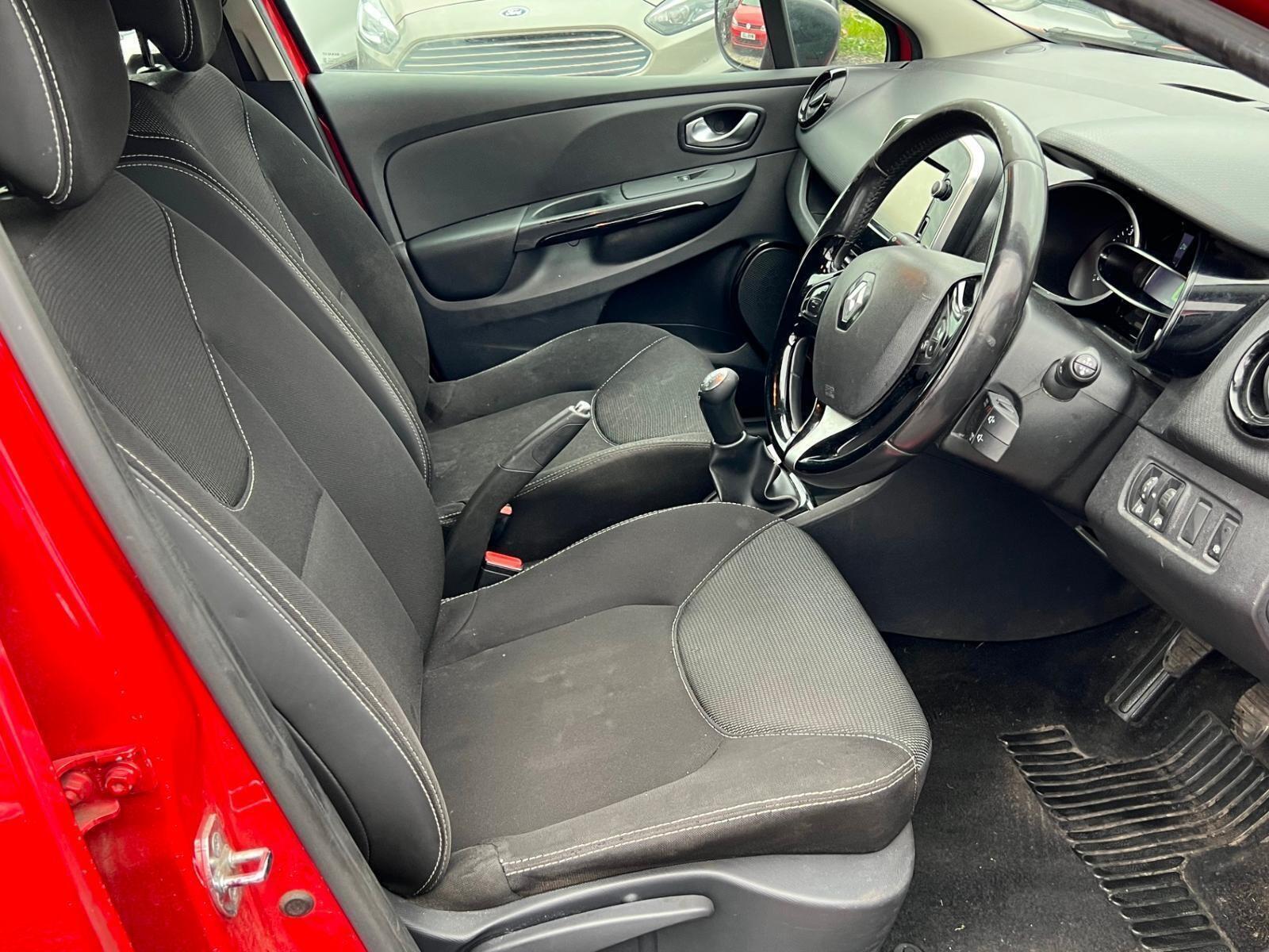 2016 Renault Clio 1.5 dCi Dynamique Nav Hatchback 5dr Diesel Manual Euro 6 (s/s) (90 ps)