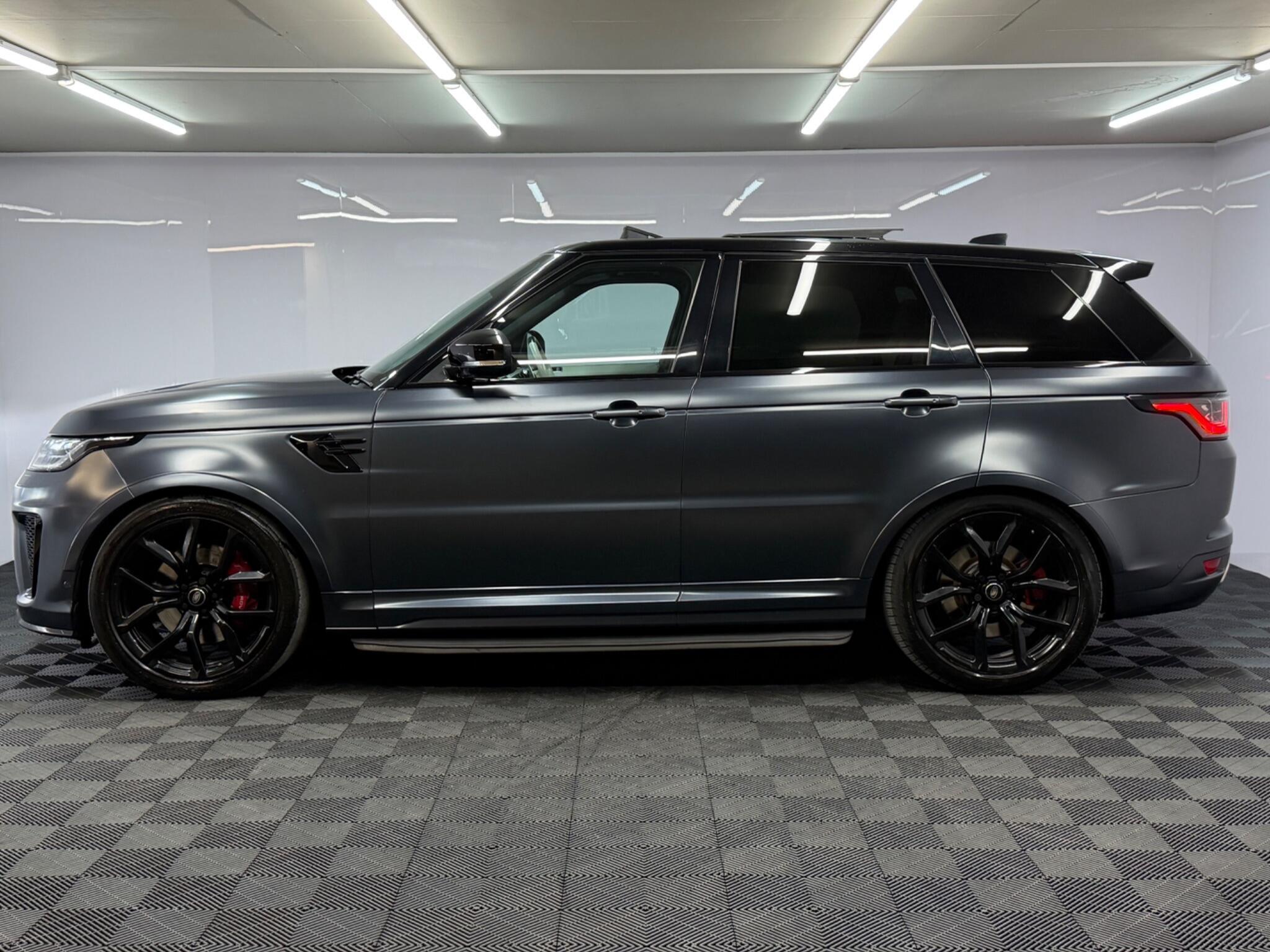 Land Rover Range Rover Sport — image 7 of 37