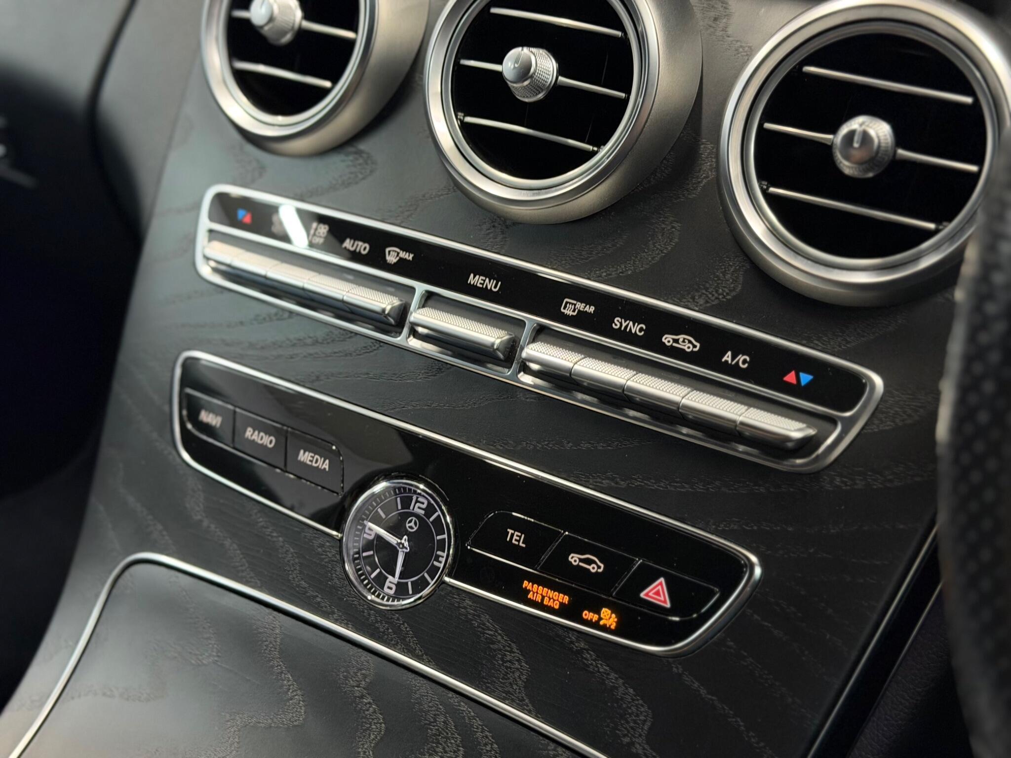 Mercedes-Benz C Class — image 22 of 25