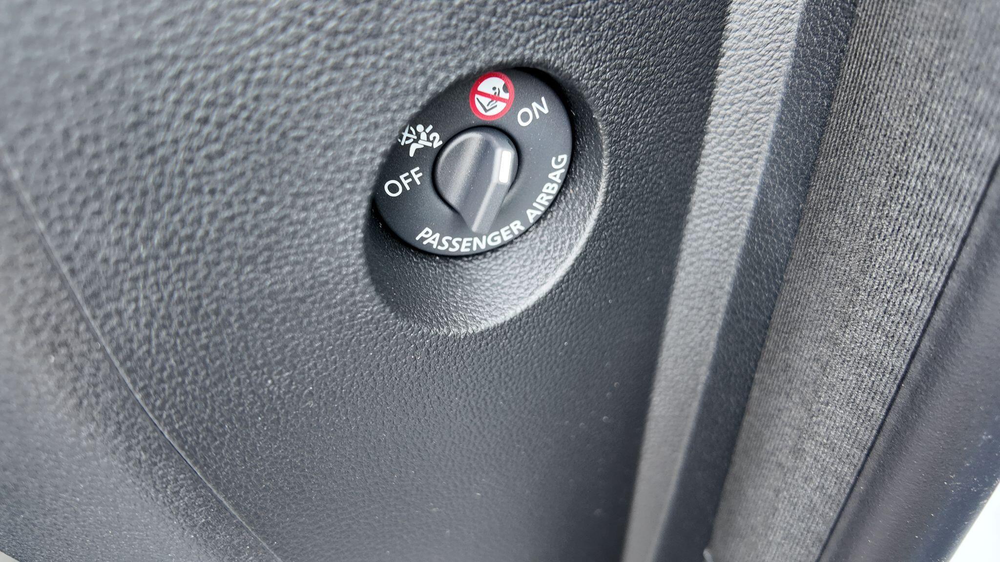 Nissan Interstar 2.0 dCi 35 Acenta L3 Euro 6 (s/s) 2dr