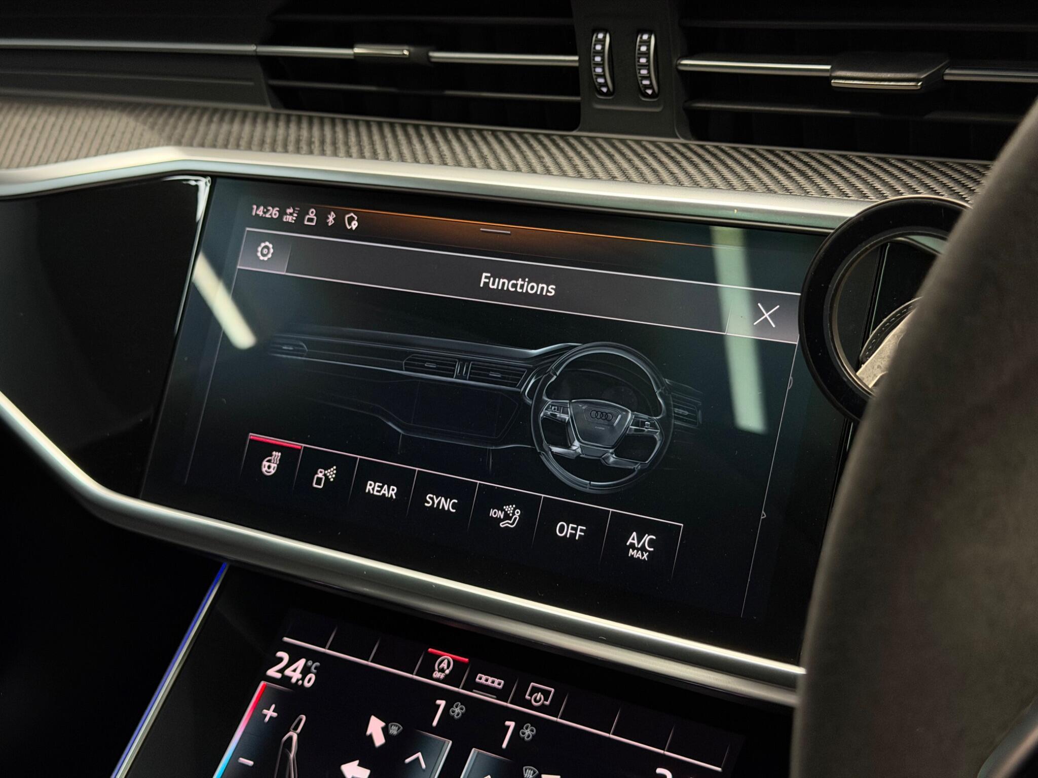 Audi RS6 Avant — image 37 of 51