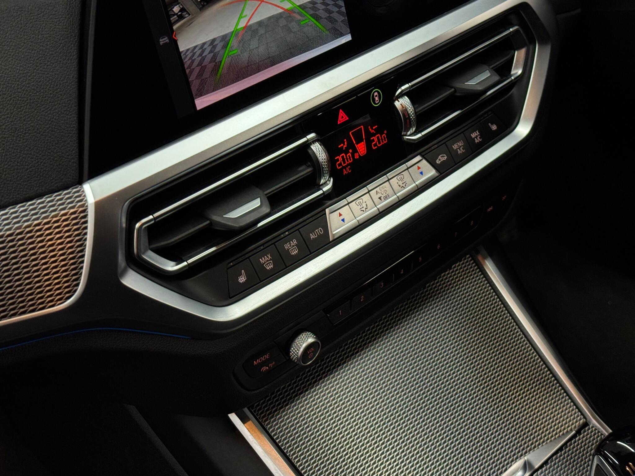 BMW 3 Series — image 31 of 38