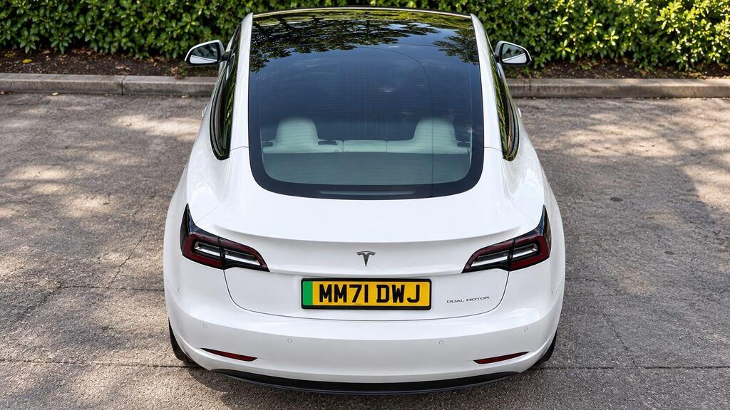 2022 Tesla Model 3 — photo 6