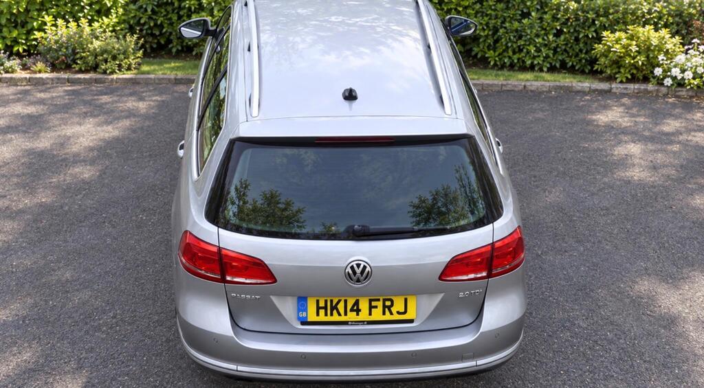 2014 Volkswagen Passat — photo 9