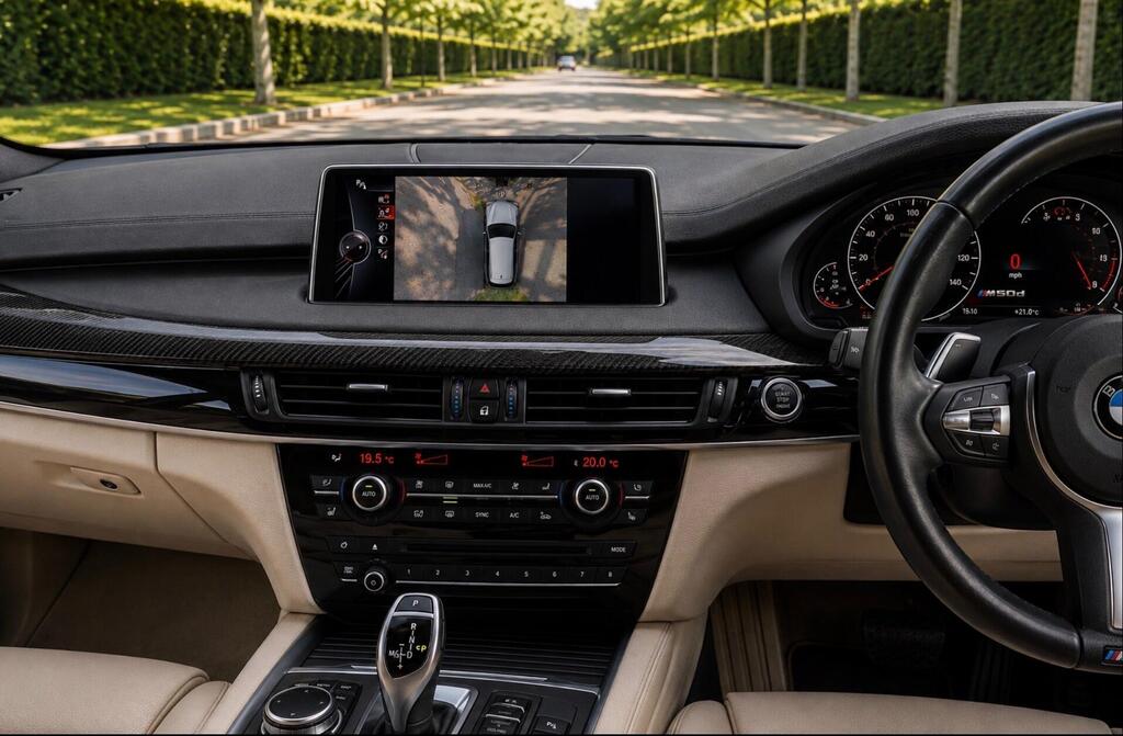 2017 BMW X5 — photo 26