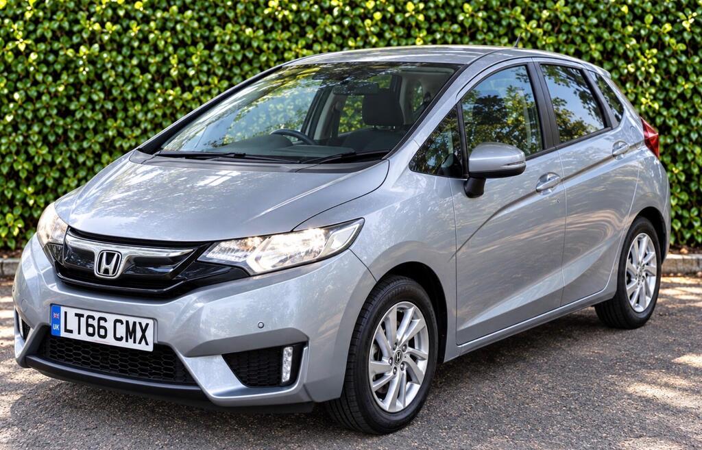 2016 Honda Jazz — photo 7