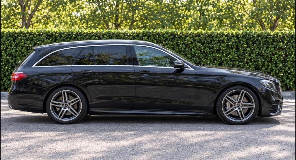 2017 Mercedes-Benz E Class — photo 5