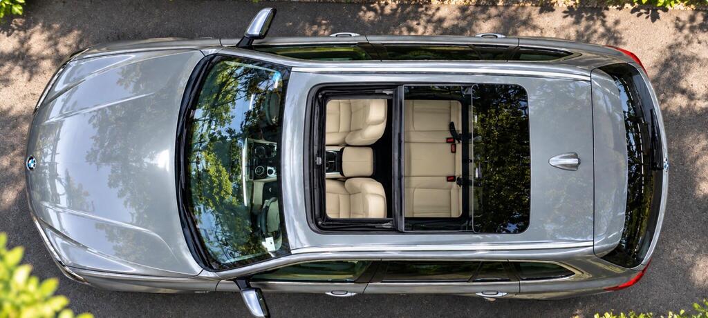 2017 BMW X5 — photo 24