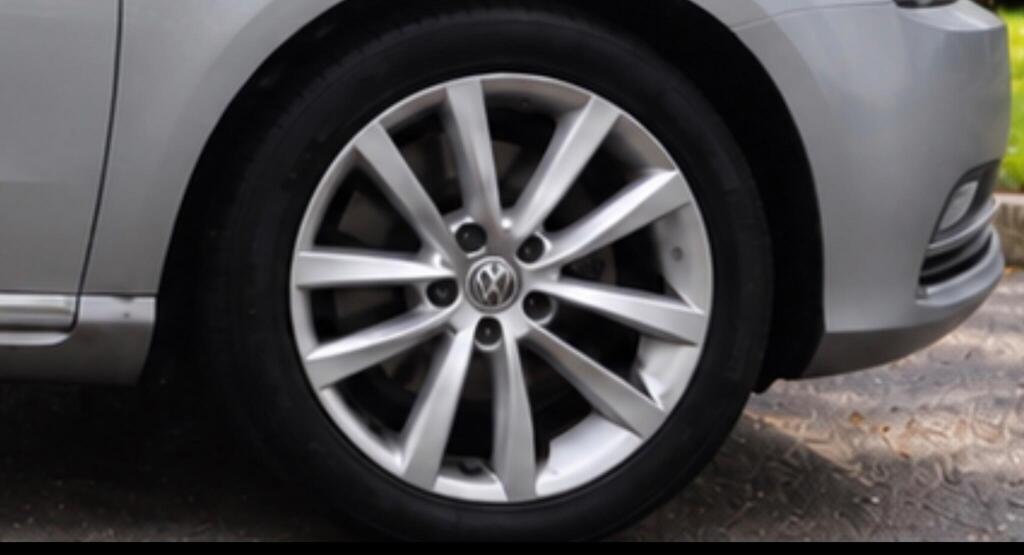 2014 Volkswagen Passat — photo 19