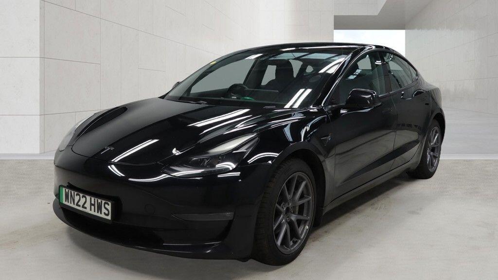 2022 Tesla Model 3 — photo 2