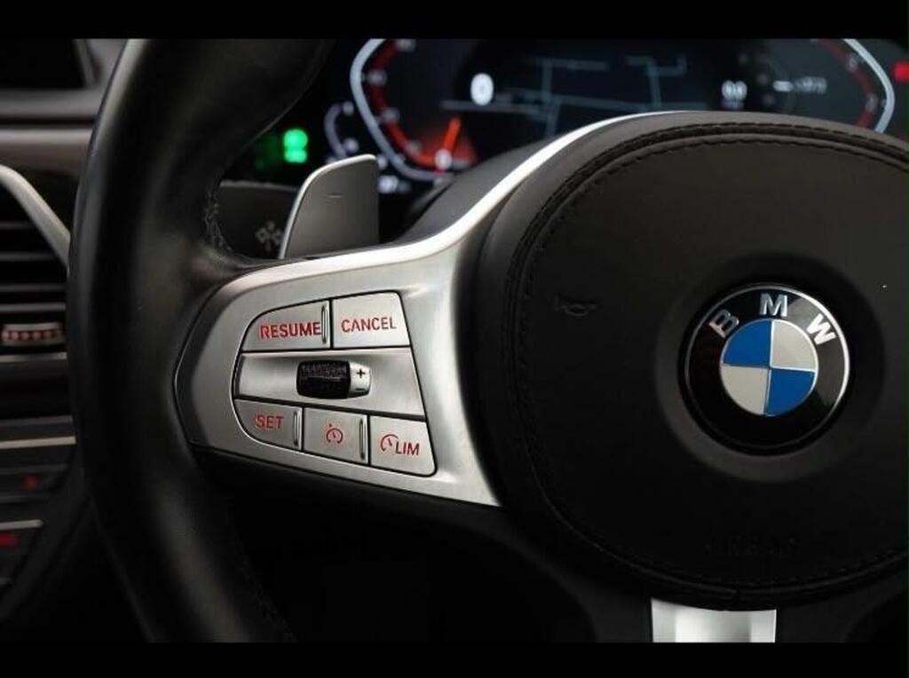 2020 BMW 7 Series — photo 20